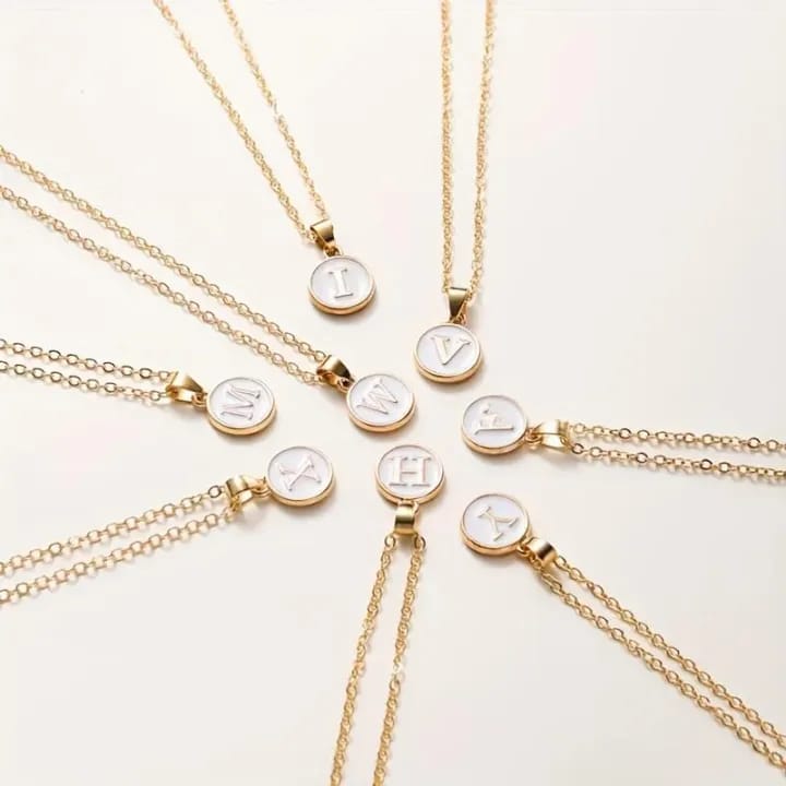 O-chain 26 Letter Couple Necklace Metal Personalized Women Jewelry Gift Trendy 26 English Letter Name Chain Pendant Necklaces