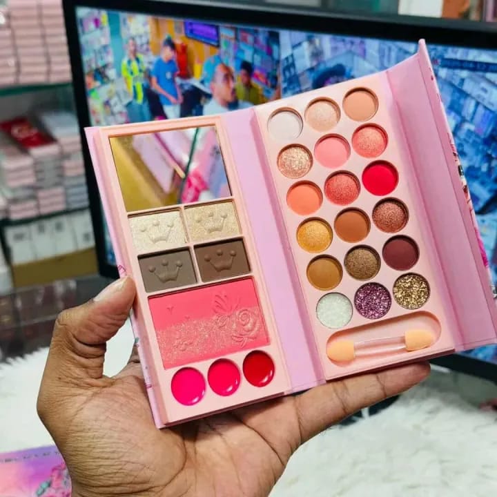 TUTU TIME Sweet Dream Makeup Palette